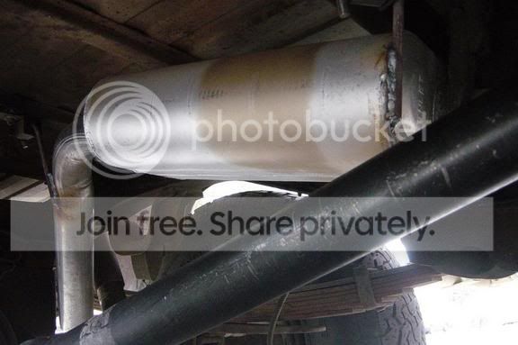 Muffler.jpg