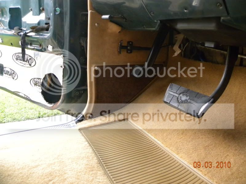DriverFloorSidePanelsUpholstered.jpg