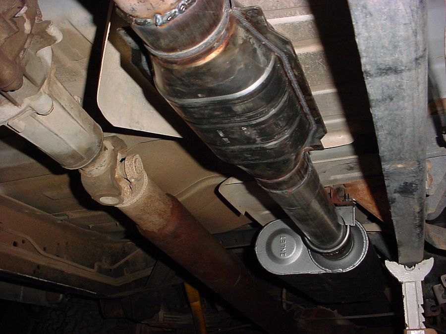 muffler-002.jpg