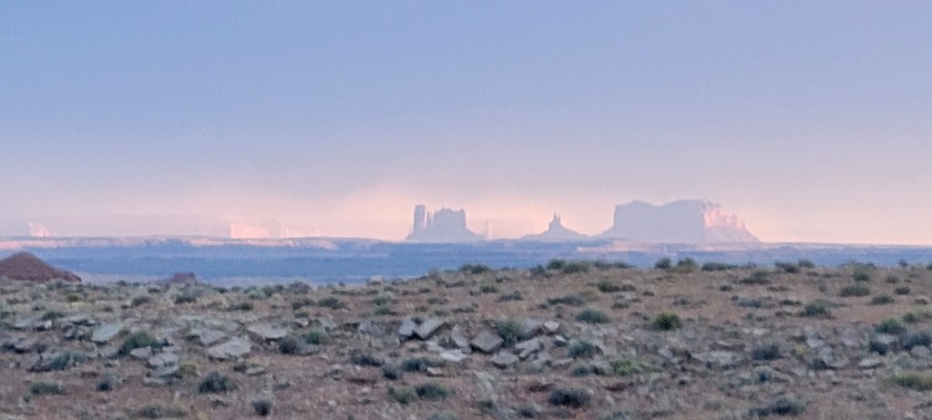 52202877170_af3529b531_b.jpg