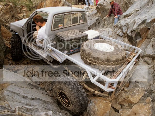 131_0810_17_ztoyota_4x4_historytube_bed.jpg