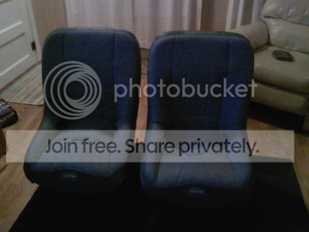 0117102341-00.jpg