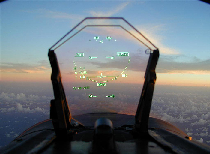 F-18-HUD.jpg