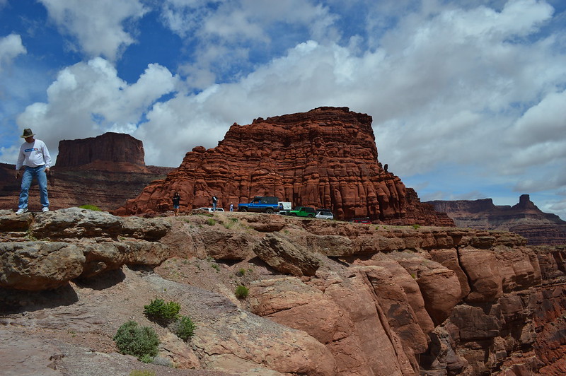 17361296354_3a7126a569_c.jpg