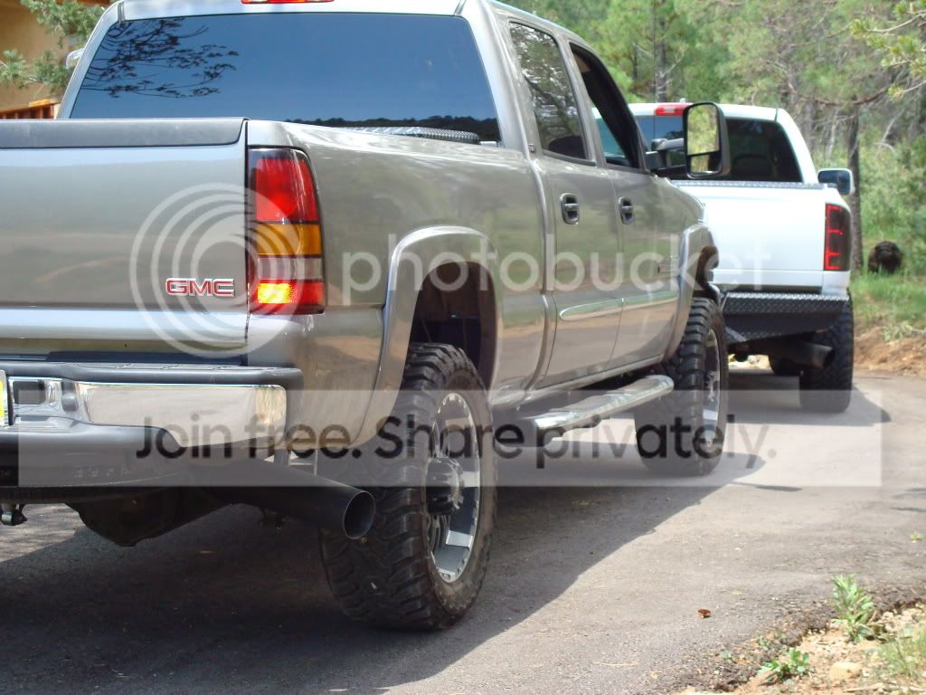 dirtyexhaust2.jpg