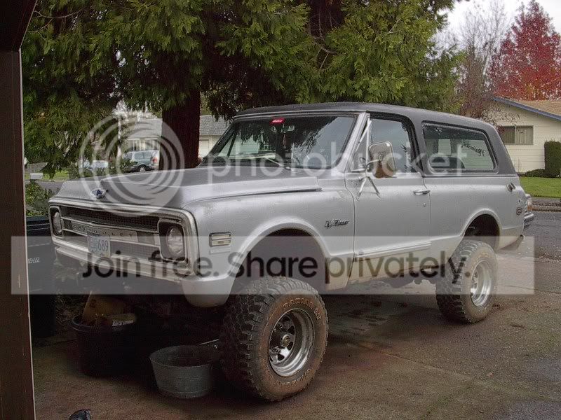 Car006.jpg