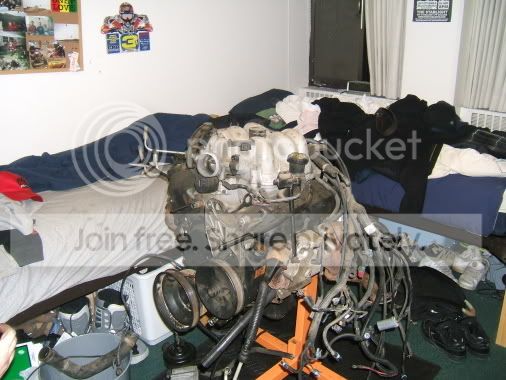 engine1011.jpg