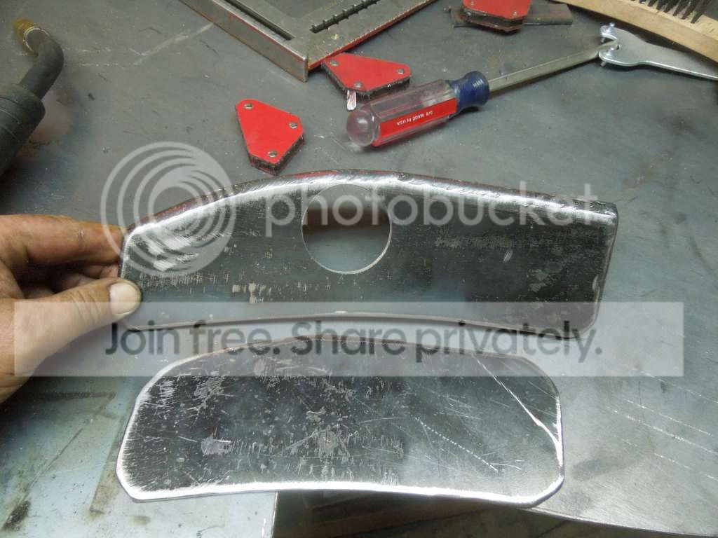 AAA812002-1024.jpg