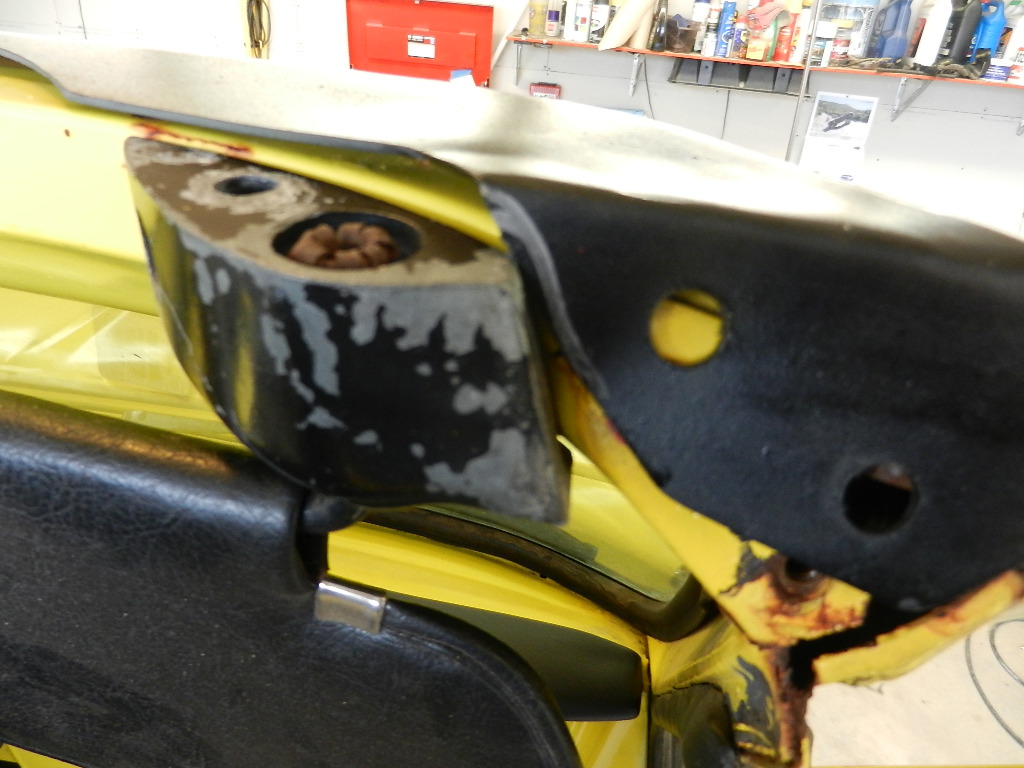 windshield_frame_bar%20010.JPG