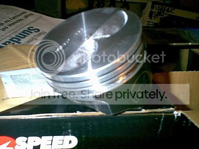 114638586WBeqrE_ph.jpg