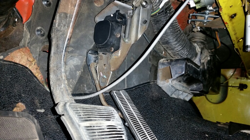Acc_pedal7.jpg
