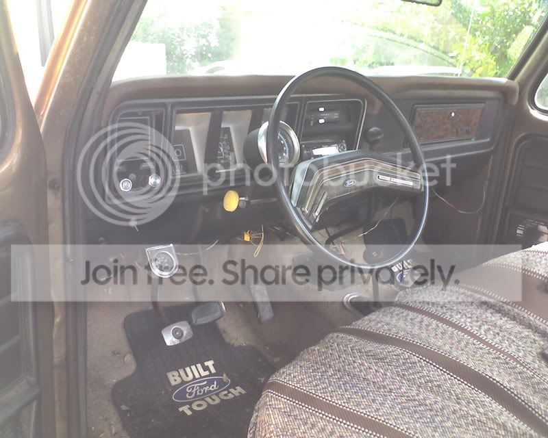 Fordinterior1.jpg