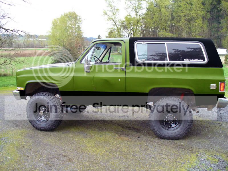 truckgreenbedliner.jpg