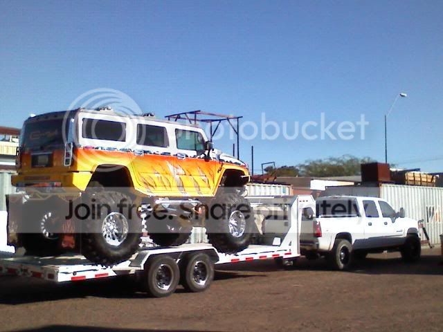 Hummer1.jpg