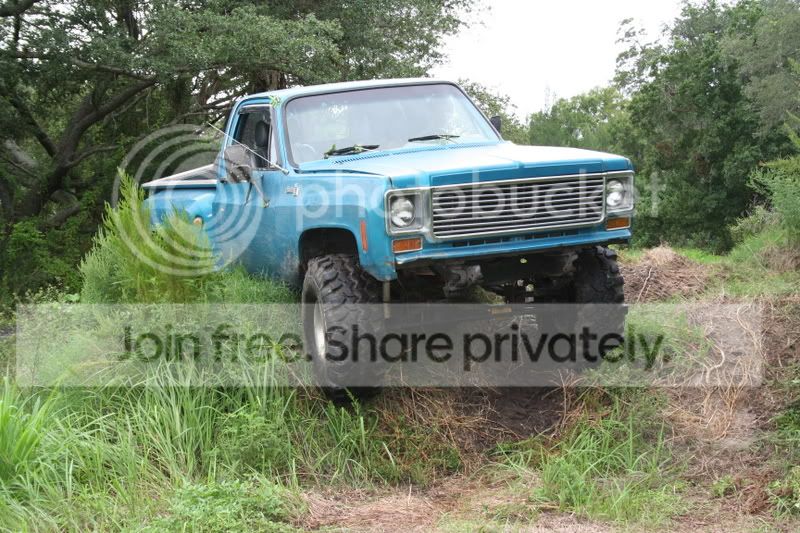mudtruck015.jpg