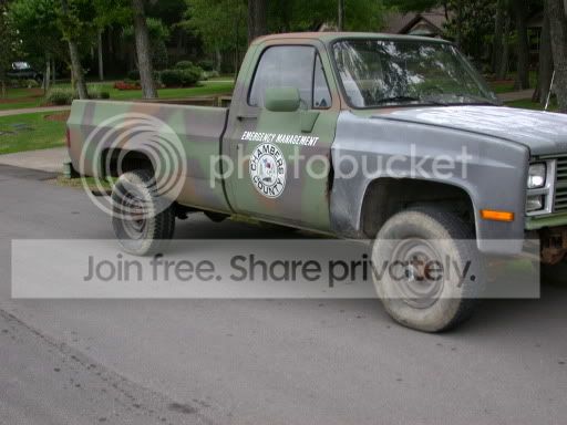 85ArmySilverado017.jpg