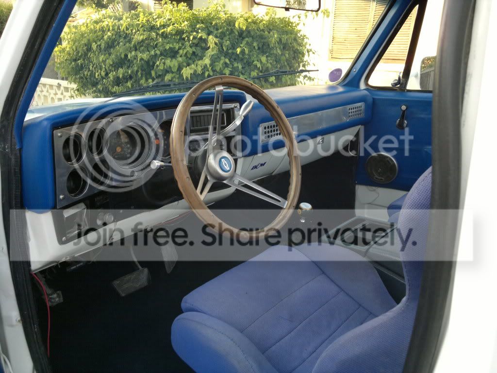 Custominterior.jpg