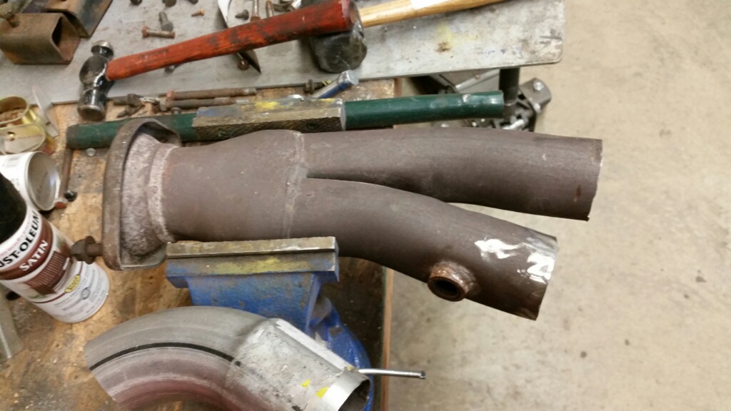 Exhaust2.jpg