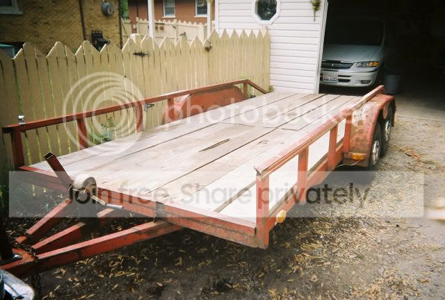 trailordrivewayyyy.jpg