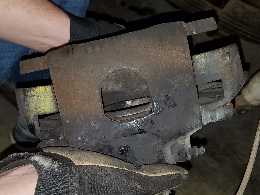 Caliper_bracket1.jpg