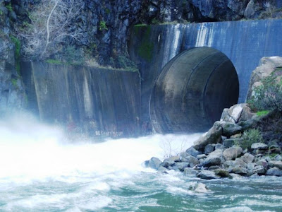 exit_spillway2.jpg