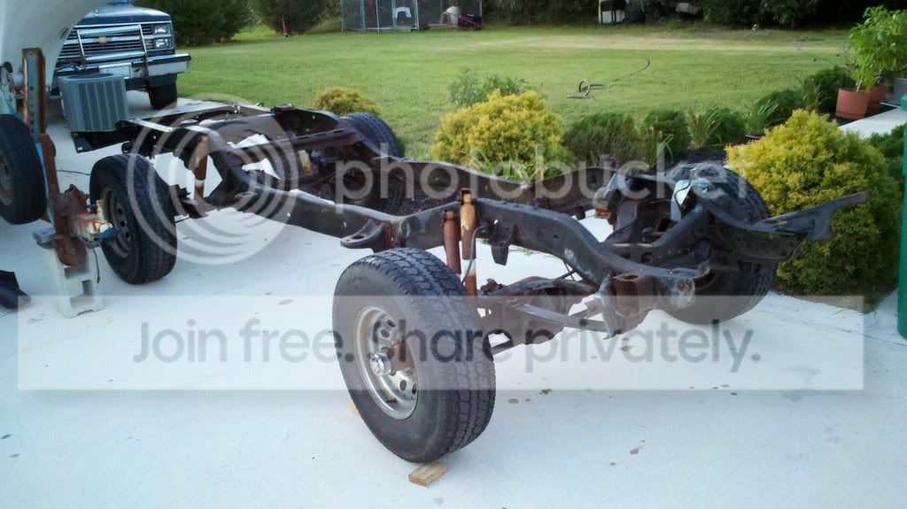 102793537_photobucket_41175_.jpg
