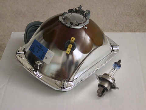 Hella-002_small.jpg