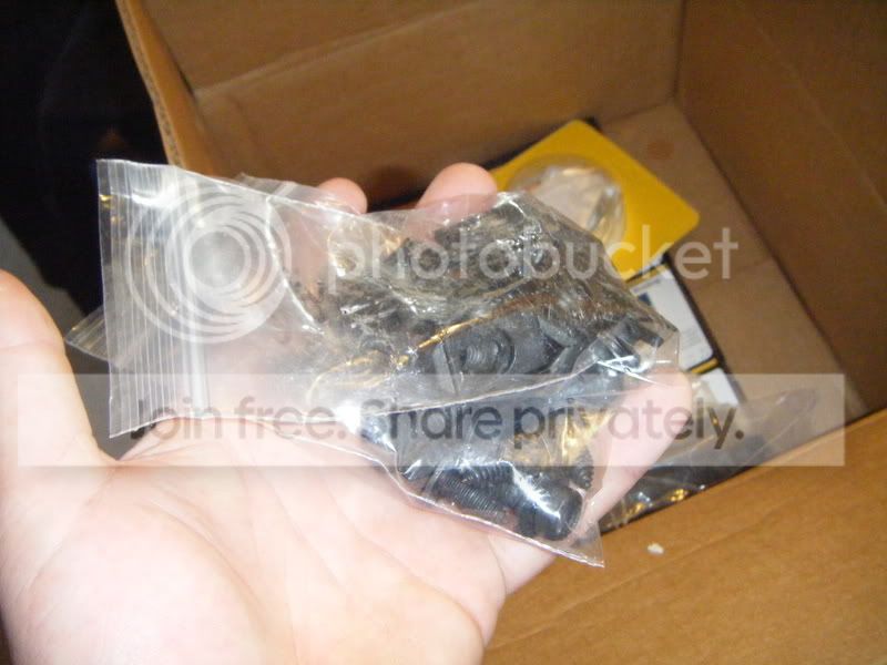 harmonicbalancerbolt005.jpg