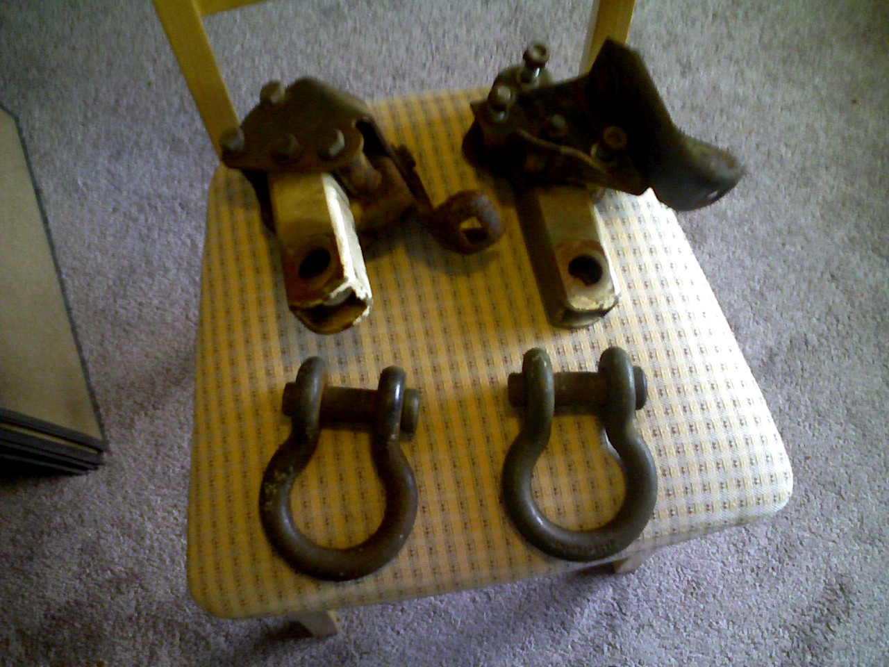 cucvshackle.jpg