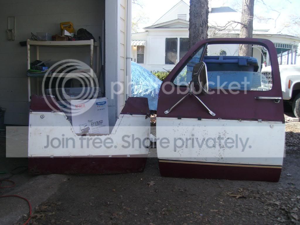 StockDoorvsHalfDoor.jpg