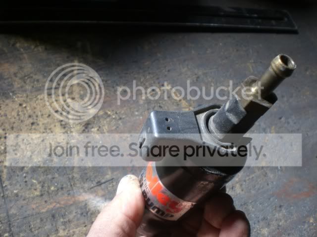fuelpumpholly1.jpg