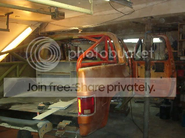toolwall015.jpg