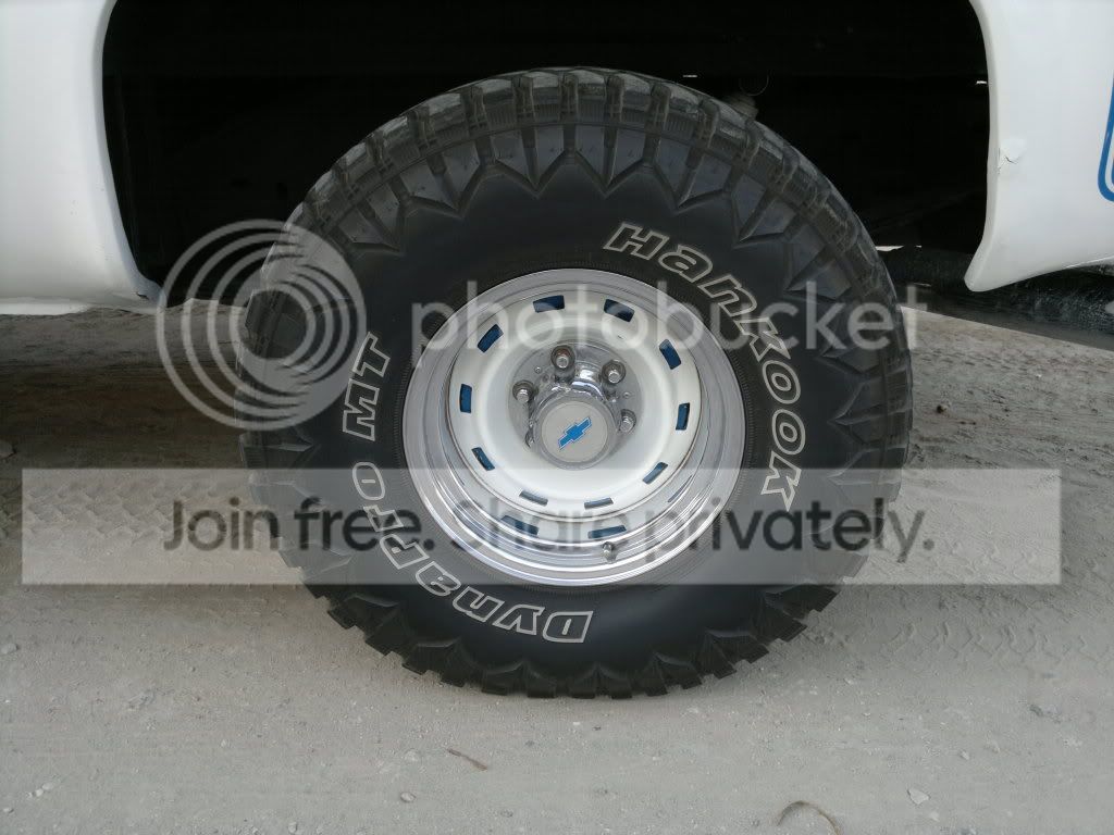 8x15ralleywheelswithchromelip.jpg