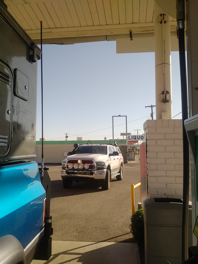 40896578200_716bac8b85_b.jpg
