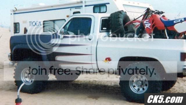 2446676gmc1.jpg