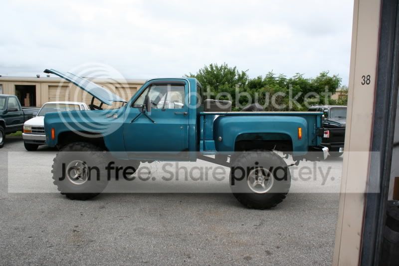 mudtruck002.jpg