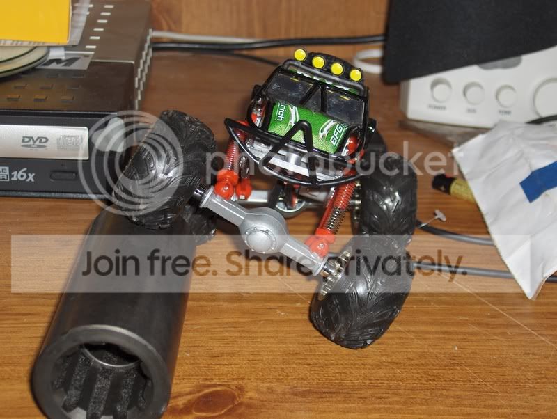 shatteredcoupler034.jpg