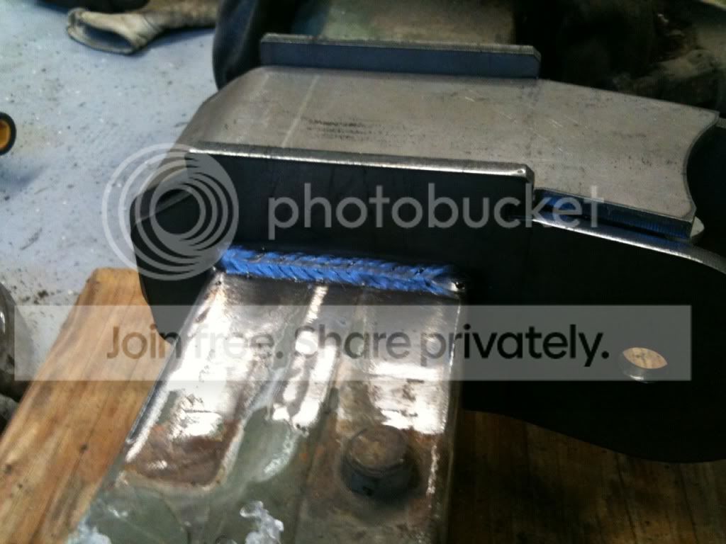 rockwell_brkt1.jpg