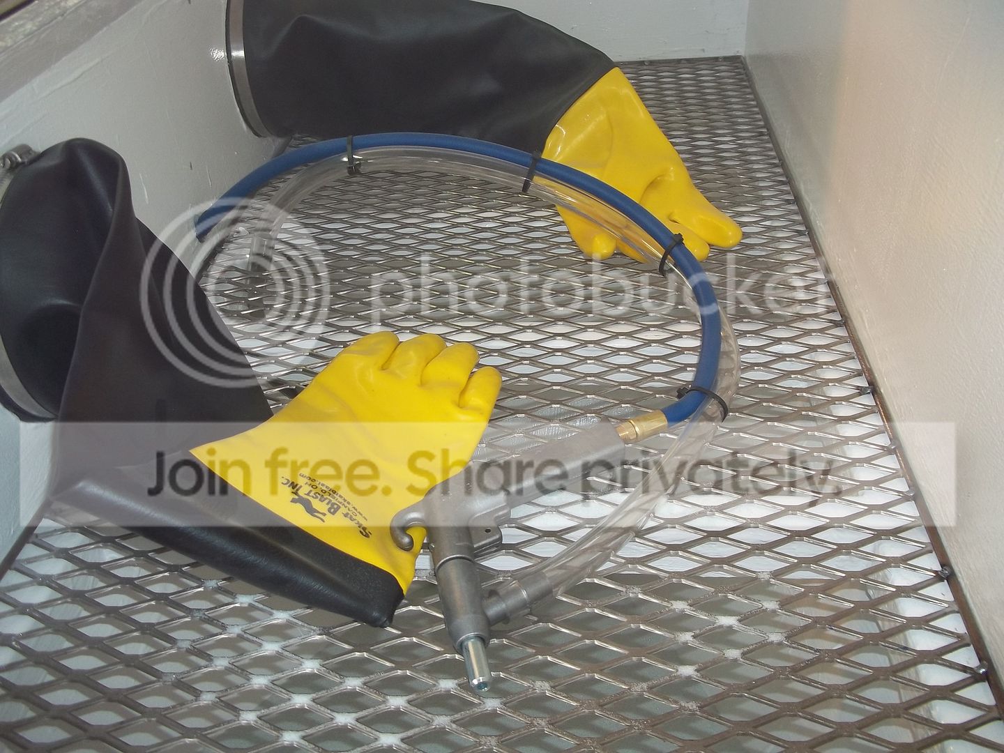 100_0462_zps5b00c4c7.jpg