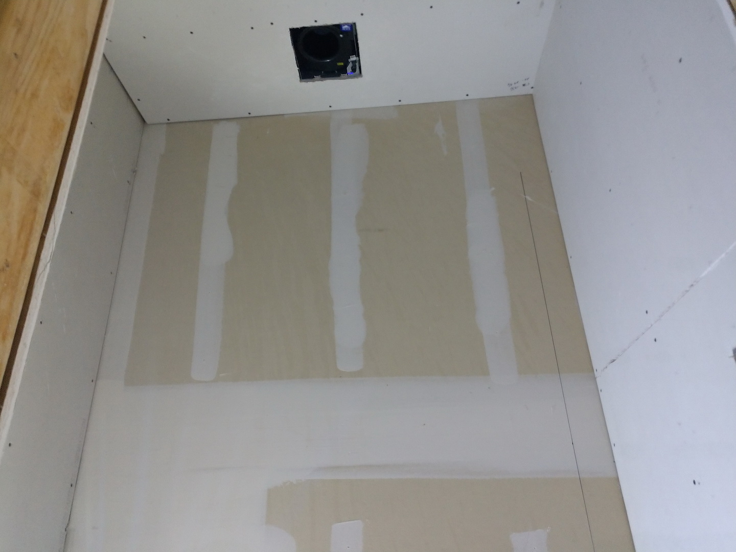 Bathroom-04.jpg