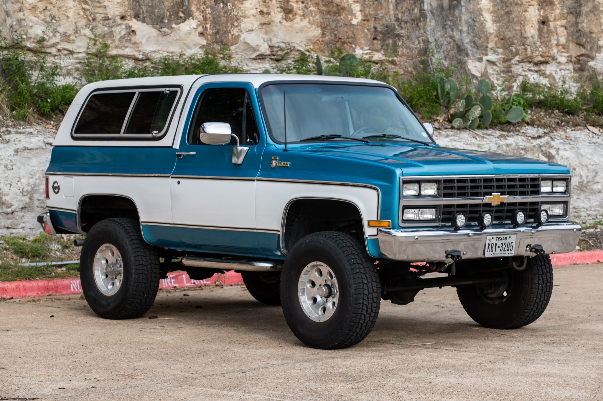 bringatrailer.com