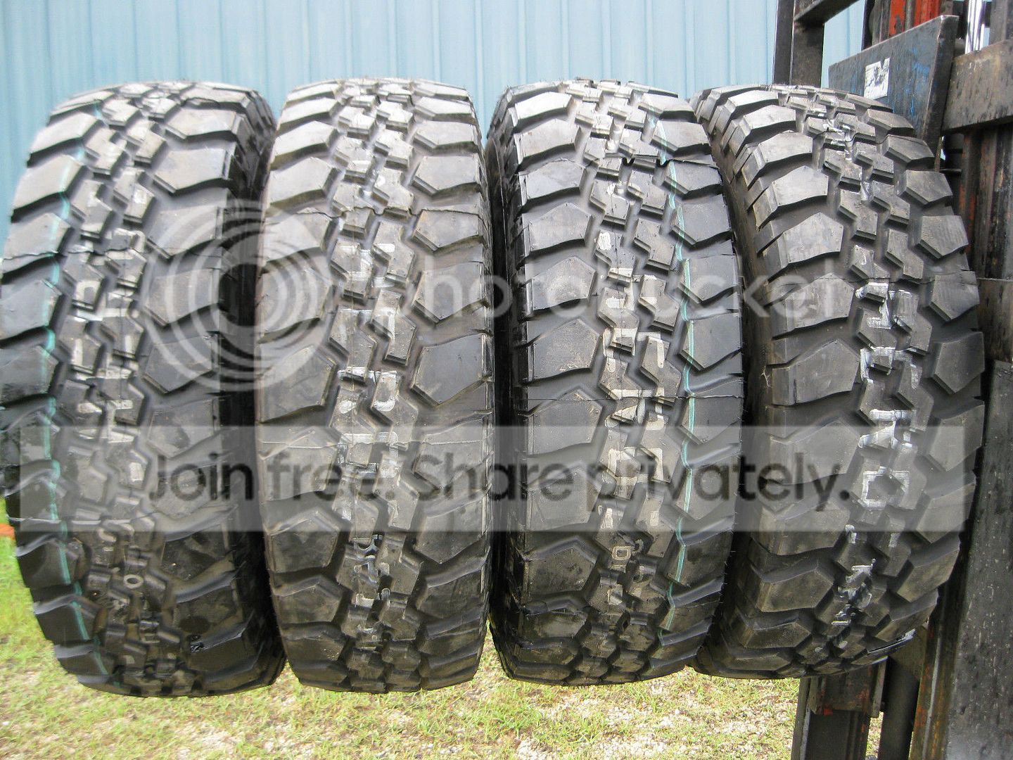 tgthyjuytfr_zps9345d203.jpg