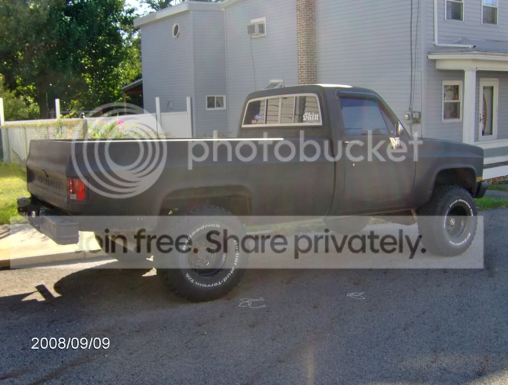 armytruck.jpg