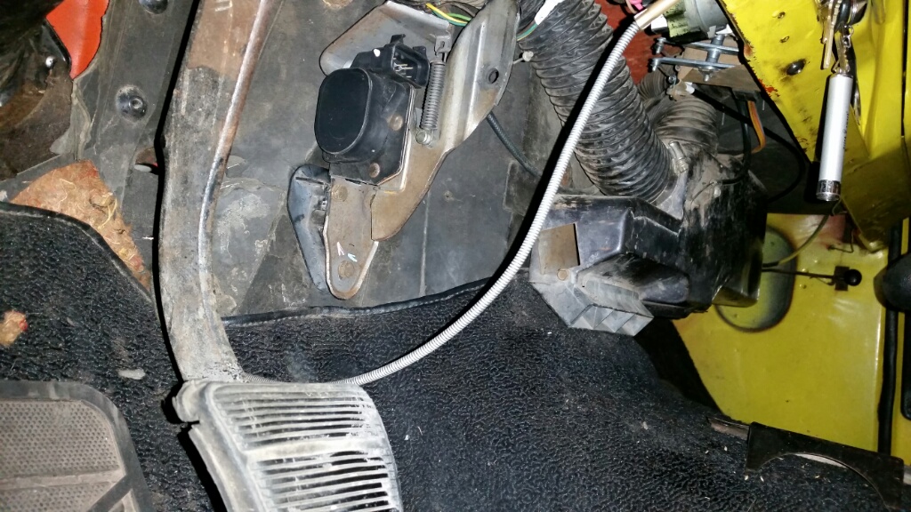 Acc_pedal5.jpg