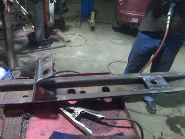 Tcasemount01.jpg