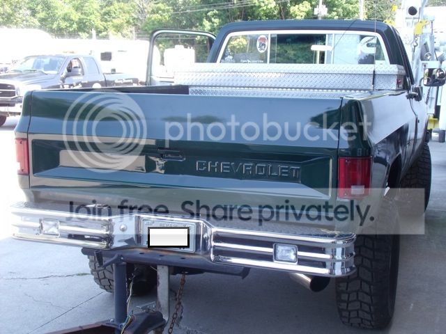 rearbumperof86cummins.jpg