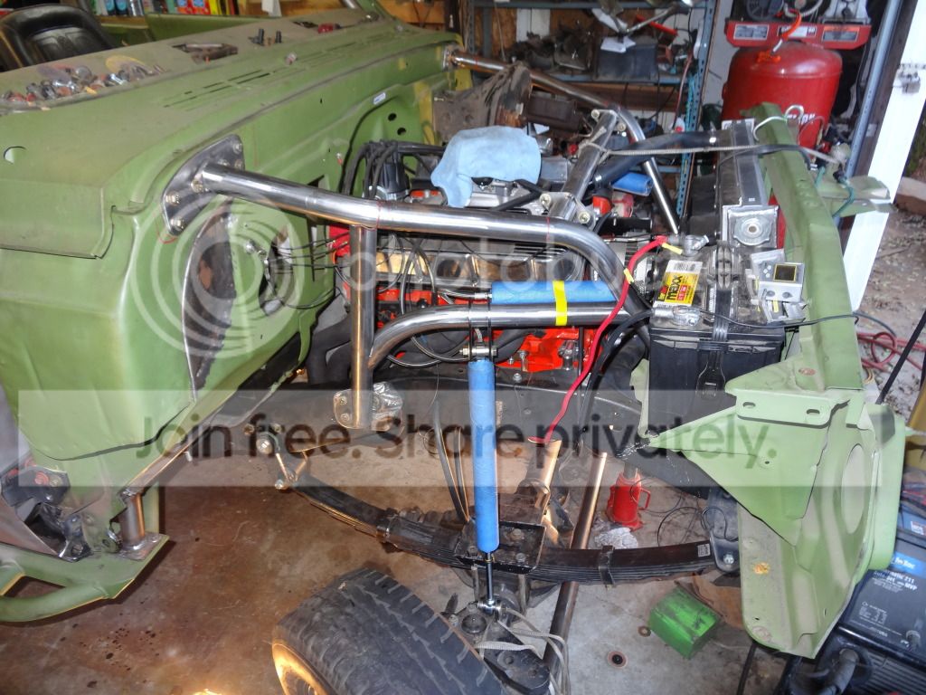AAA833100.jpg