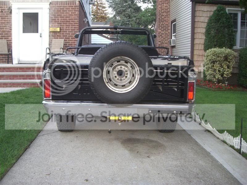 tirecarrier4.jpg