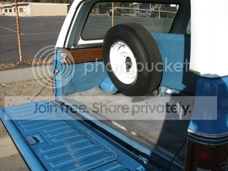 73BlueBlazer4.jpg