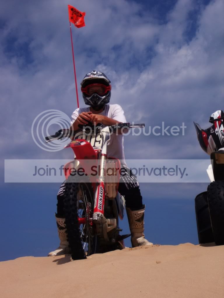 DSCF9877.jpg